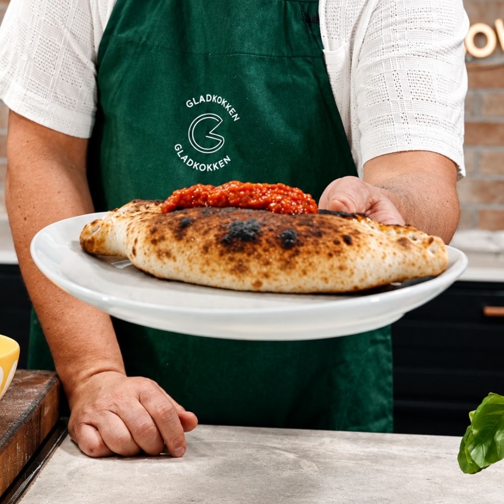 Calzone: Slik lager du en lukket pizza i pizzaovnen