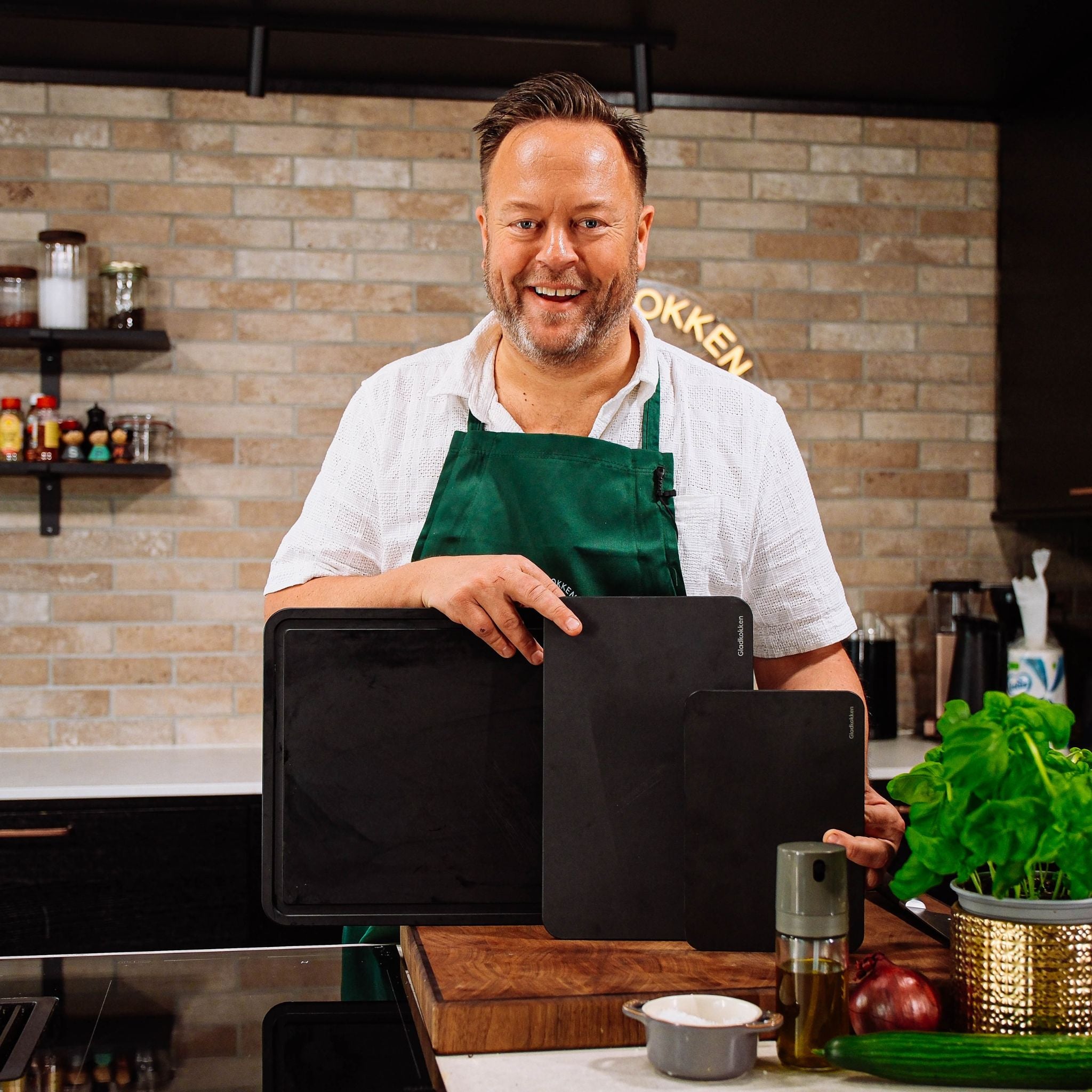 Skjærebrett i Furutre – 44×32,5 cm