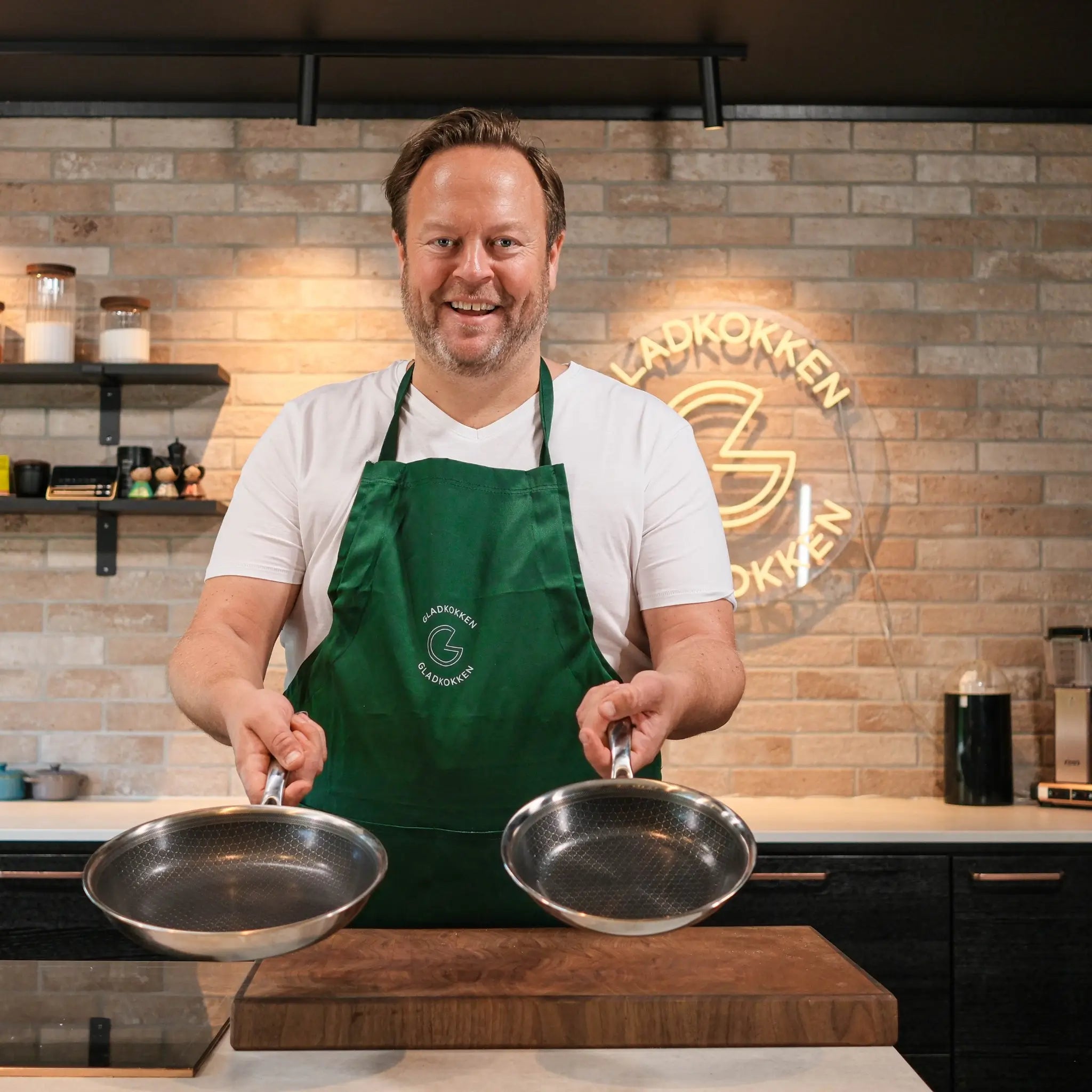 Hybrid Slipp-Lett Stekepanne Ø26 + Gratis Ø20 Panne