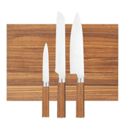 3 kniver + skjærebrett i sebratre