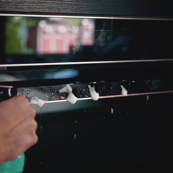Last inn video: Premium Universalskum – 1000 ml
